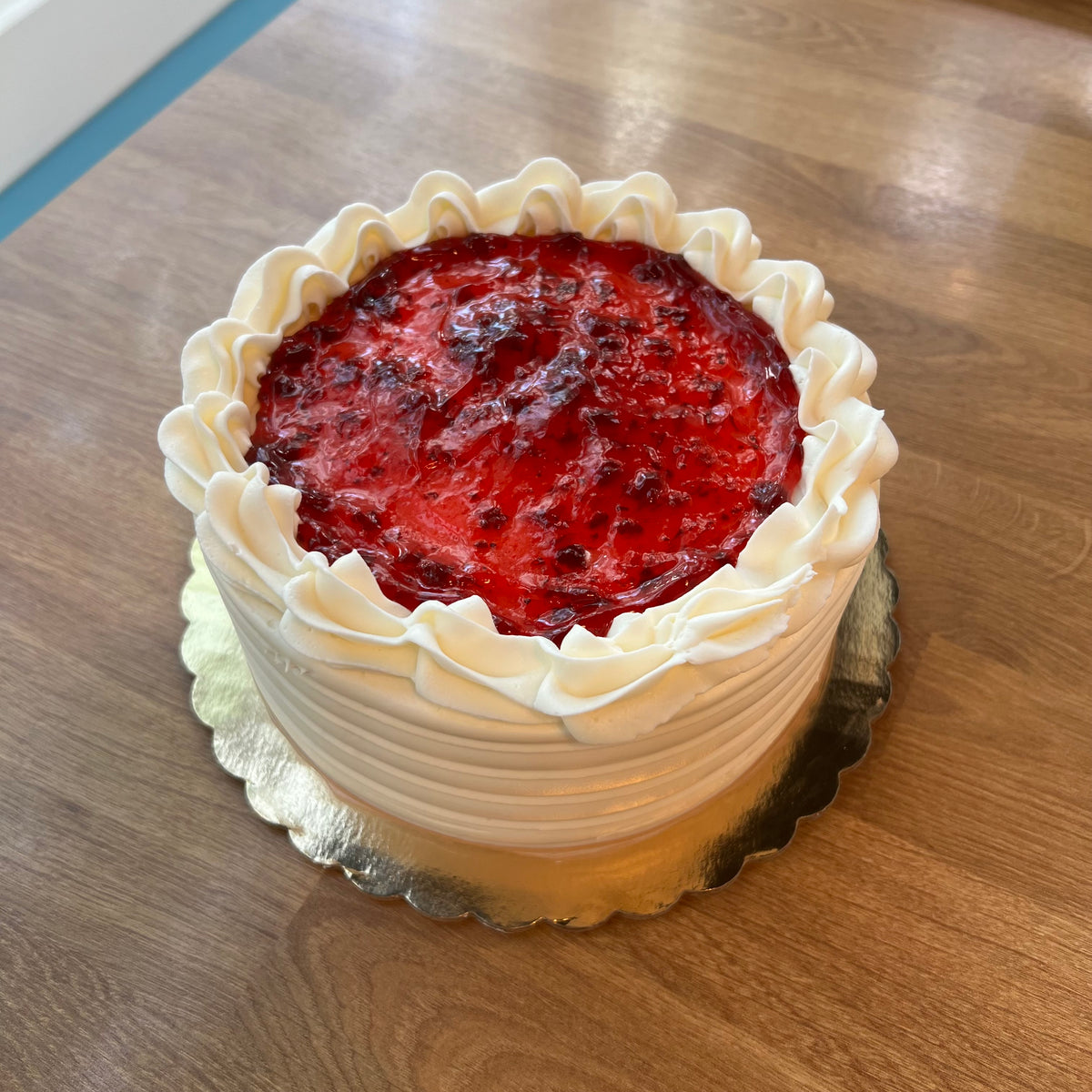 6” Strawberry cake- Short
