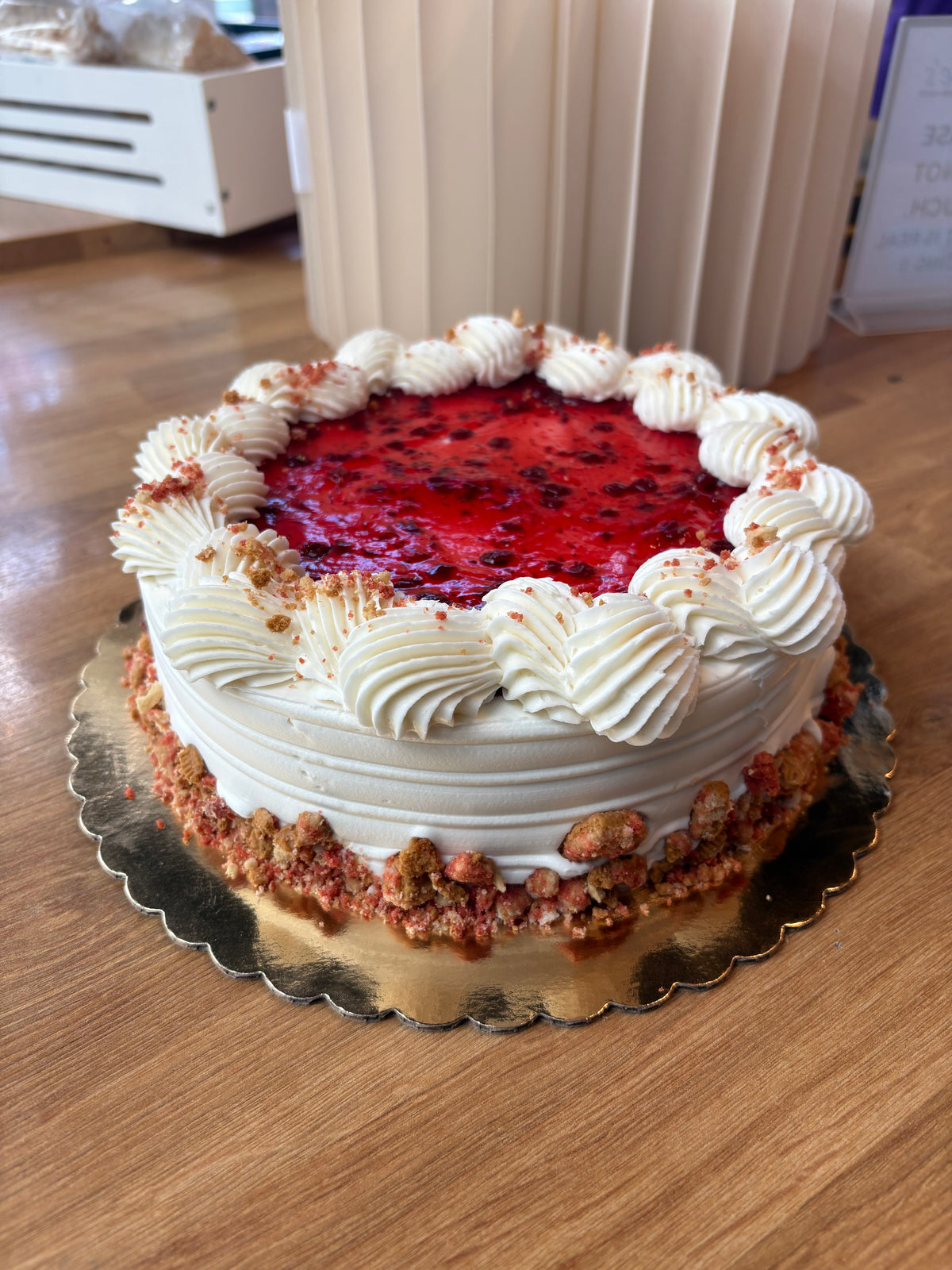 8” Vanilla Strawberry cake- Short