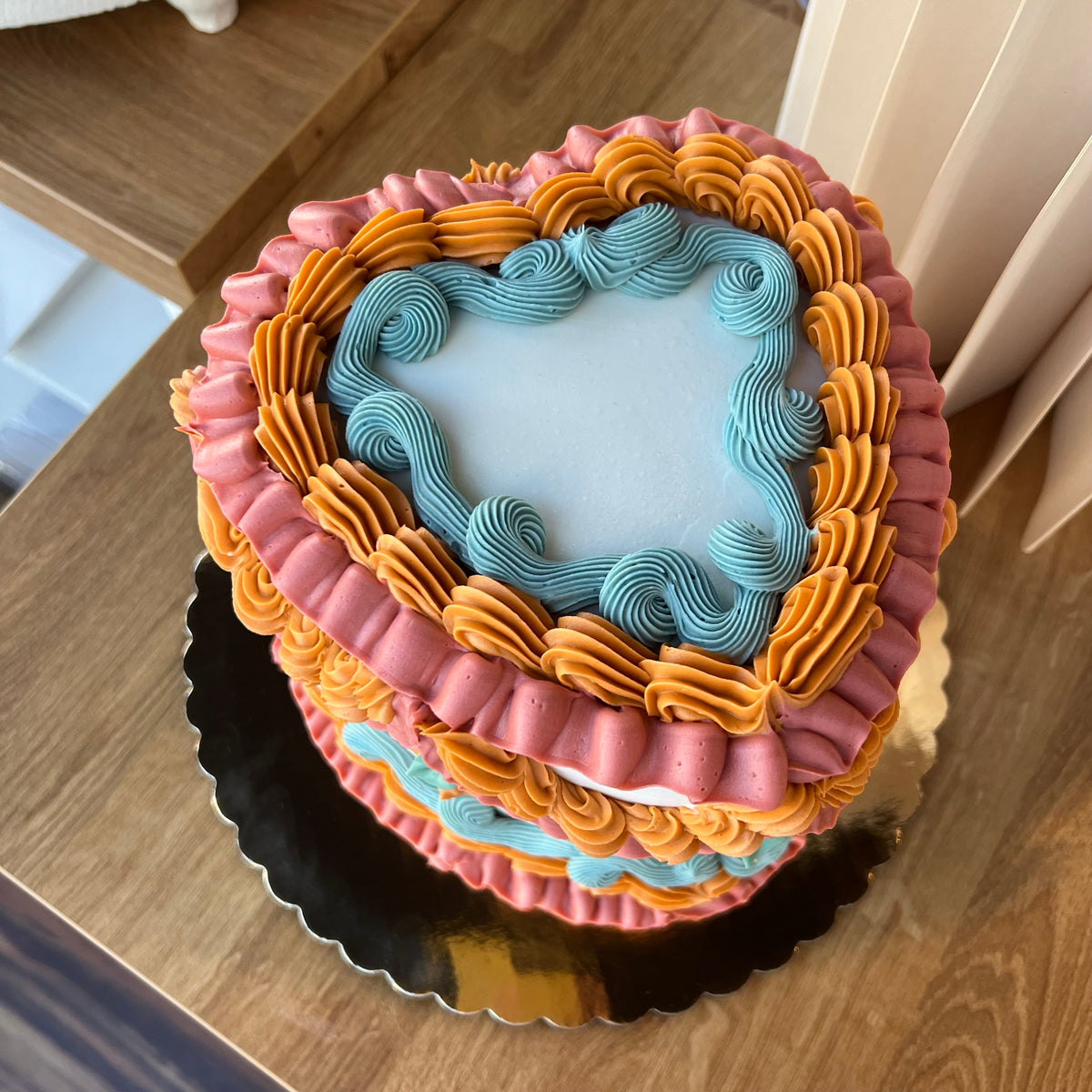 6” Vanilla Heart Cake- Tall