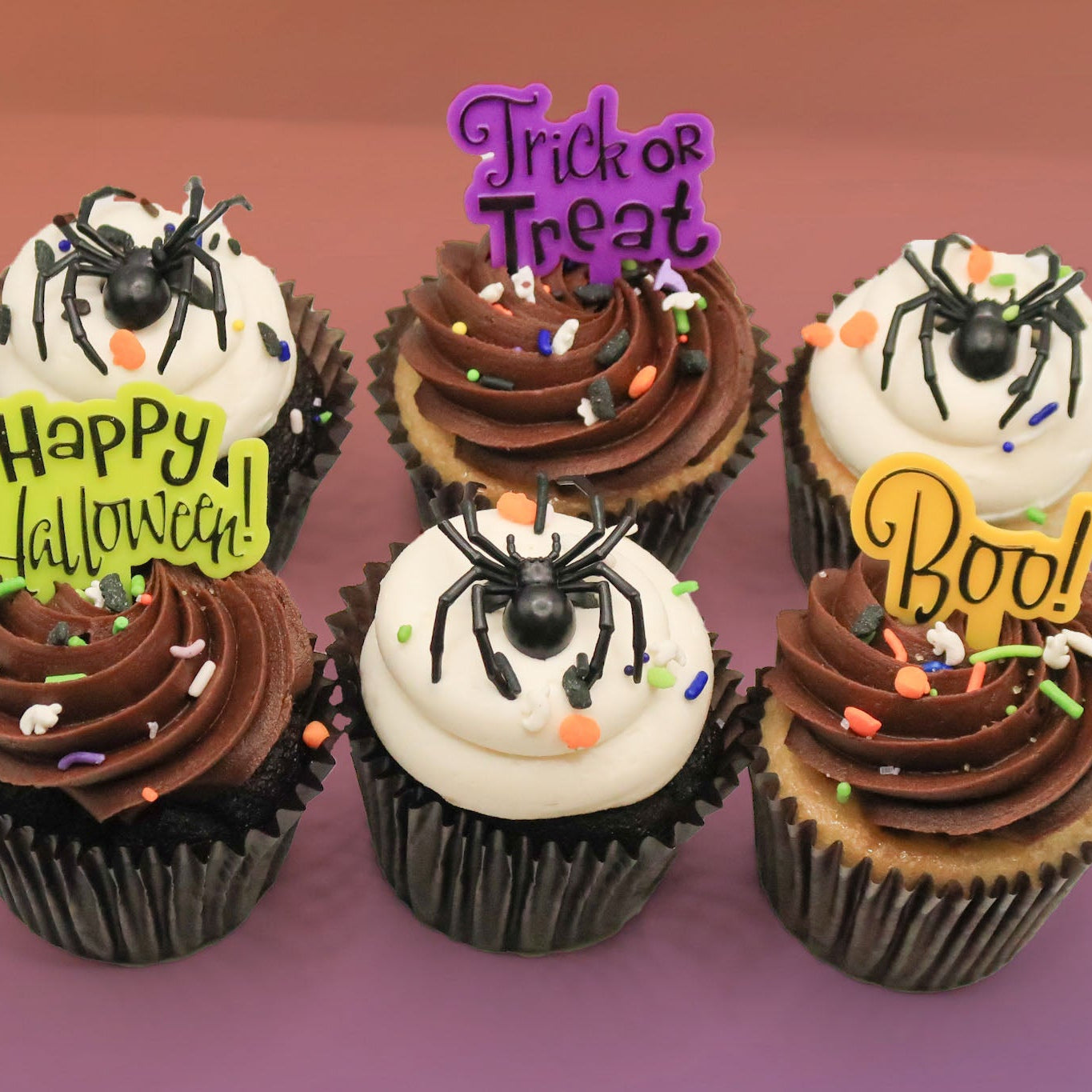 Classic Halloween Cupcakes