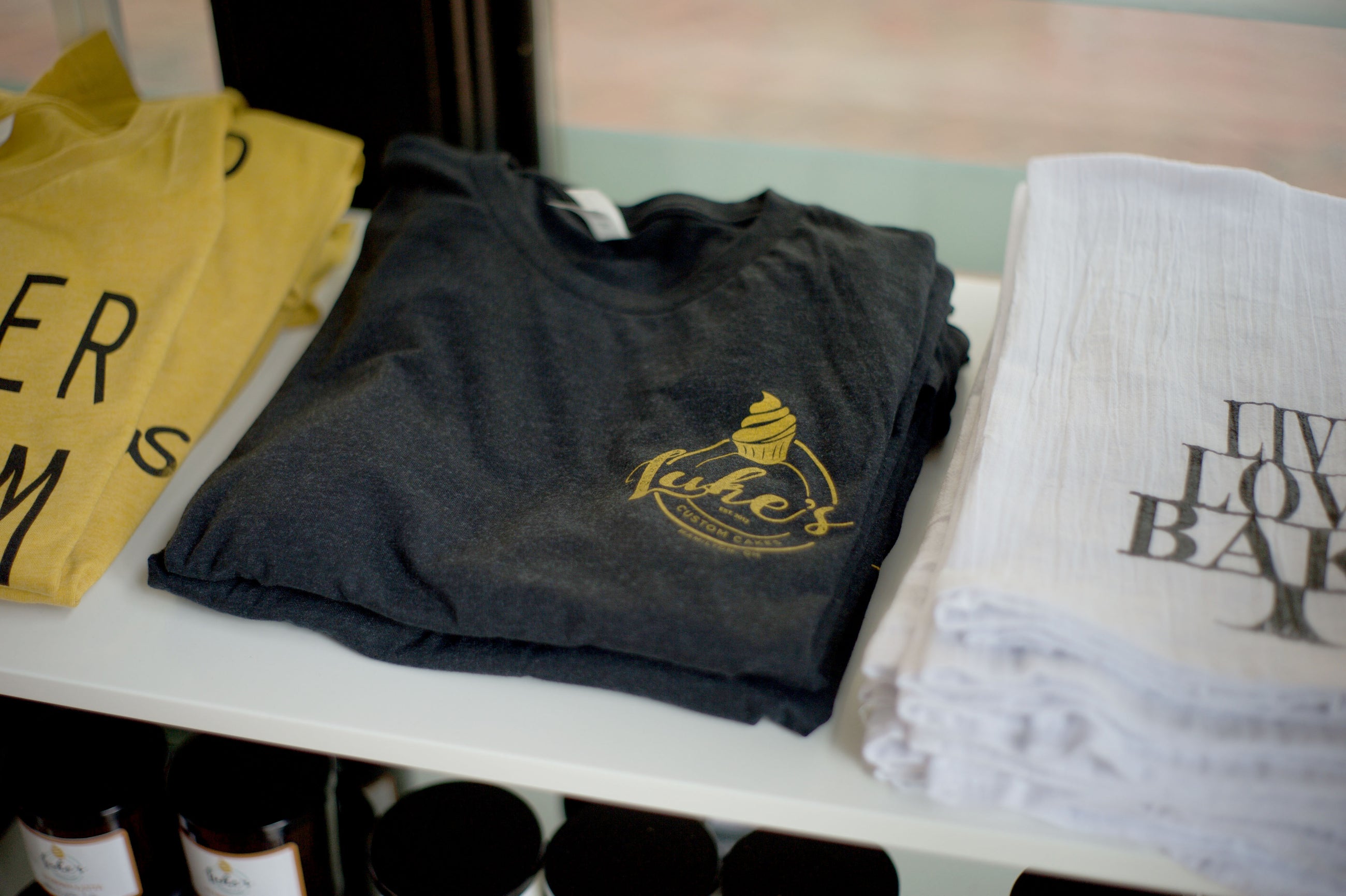 MERCH