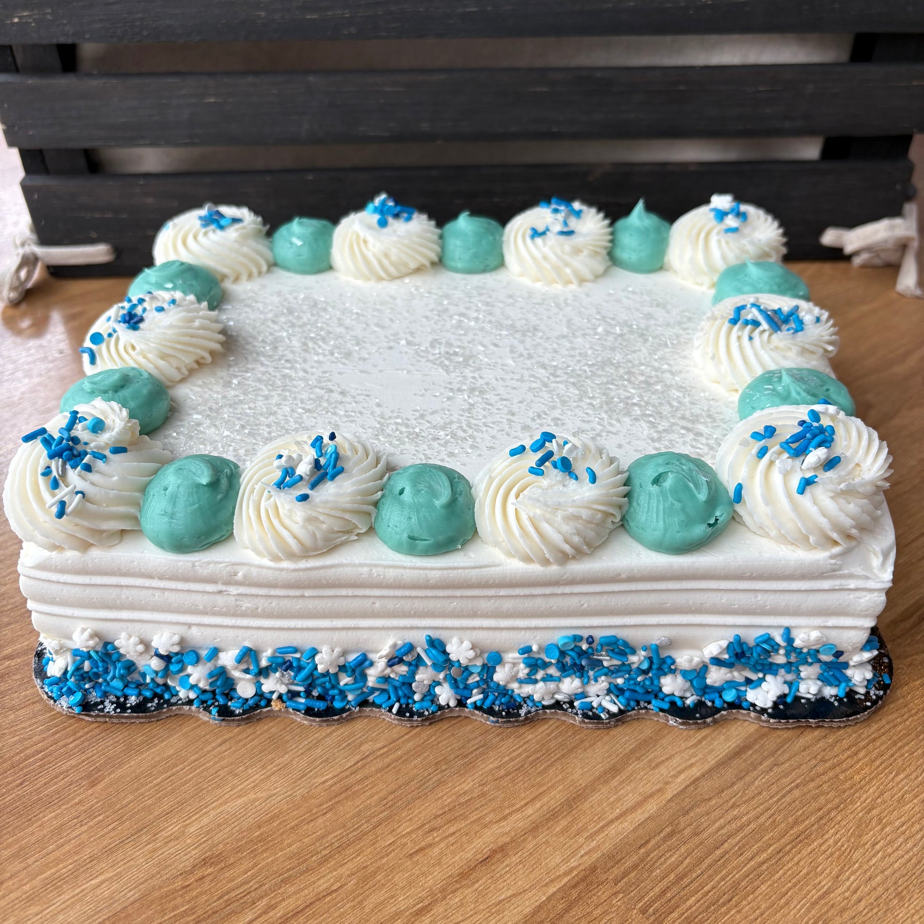 1/8th sheet cake- Chocolate