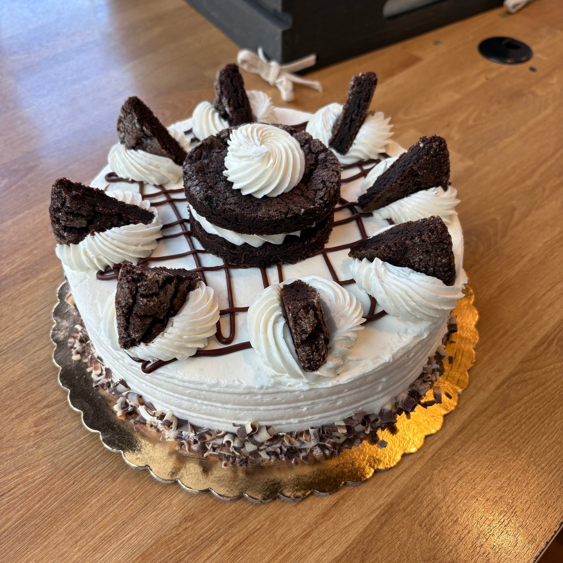 8” Chocolate- short