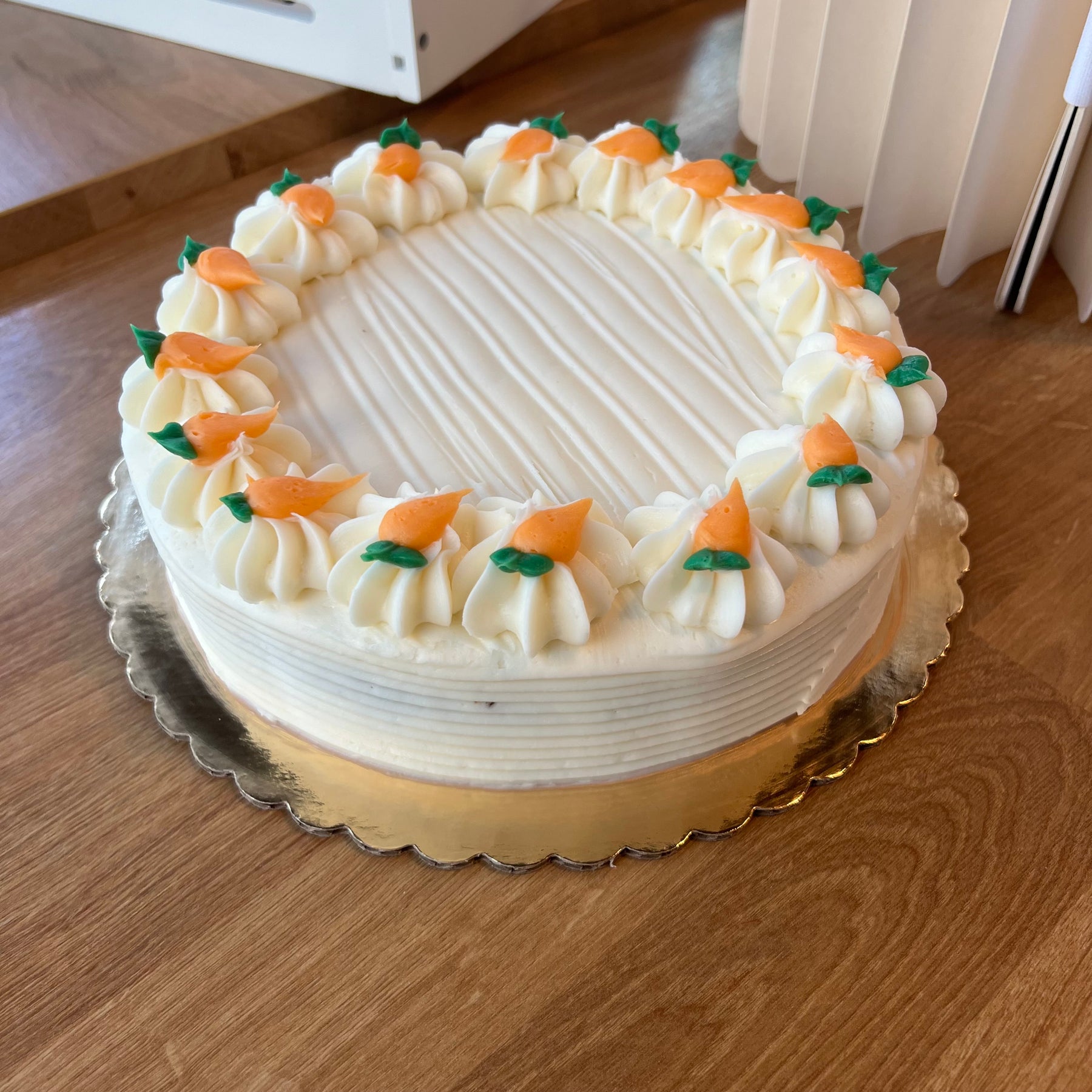 8” Short- Carrot Cake