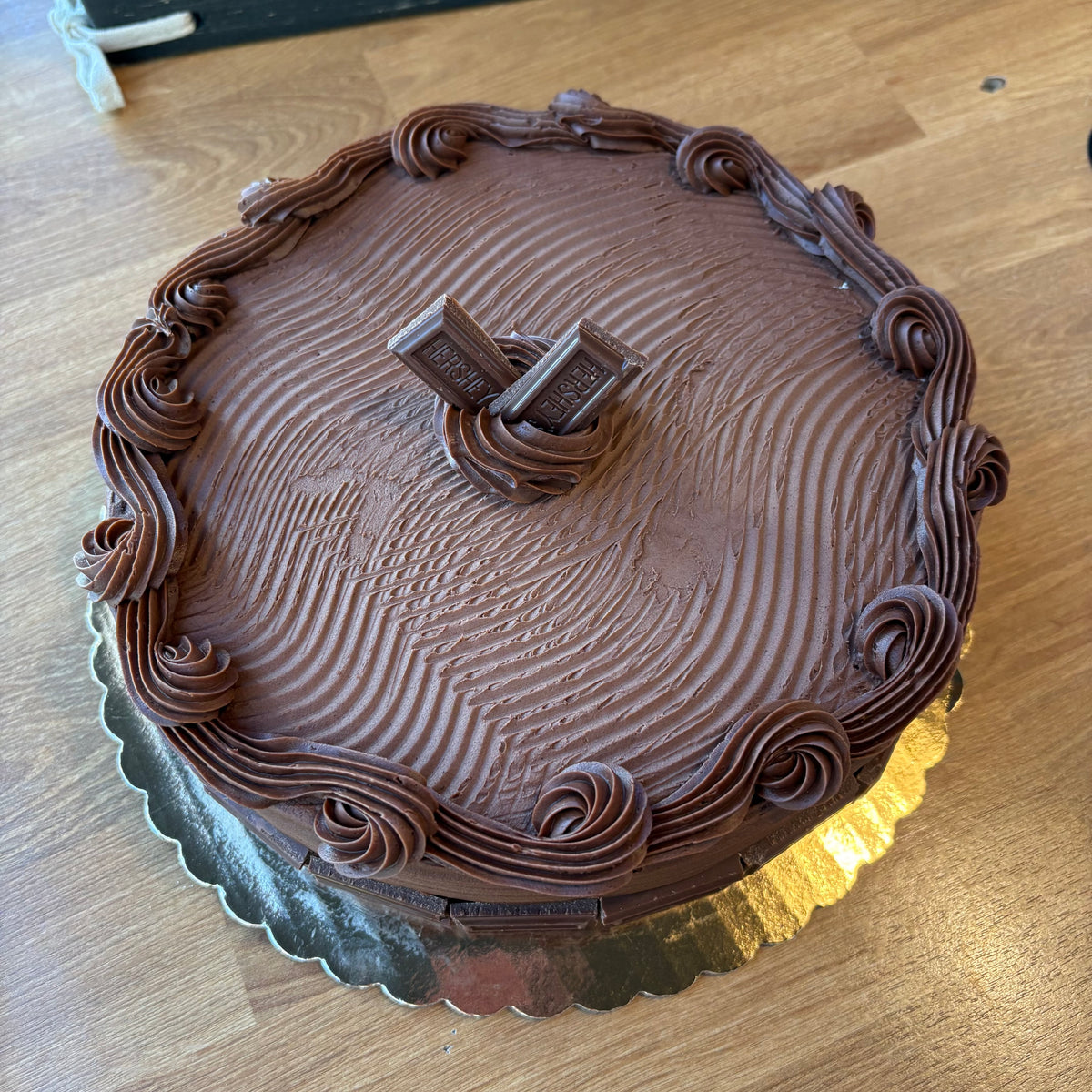 8” Chocolate- short