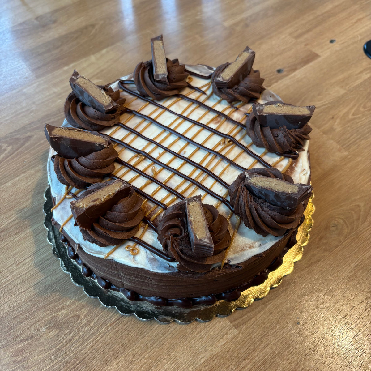 8” short- Chocolate peanut butter