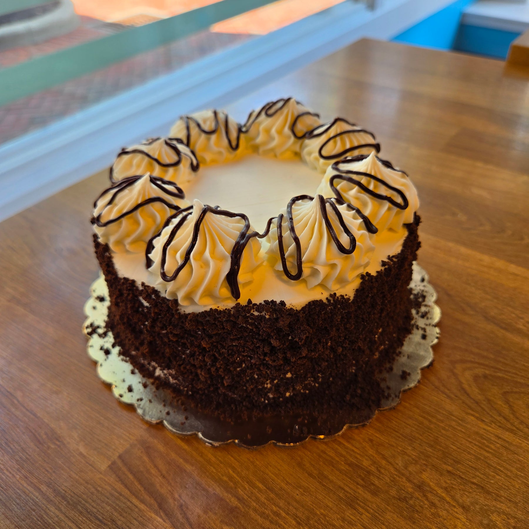 6” Chocolate - Short