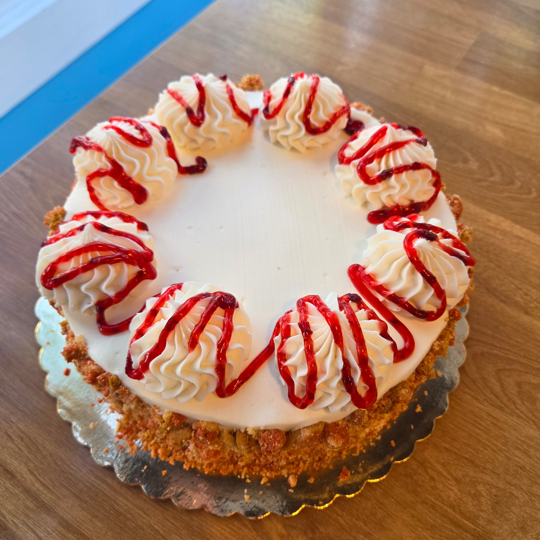 8” Strawberry - short
