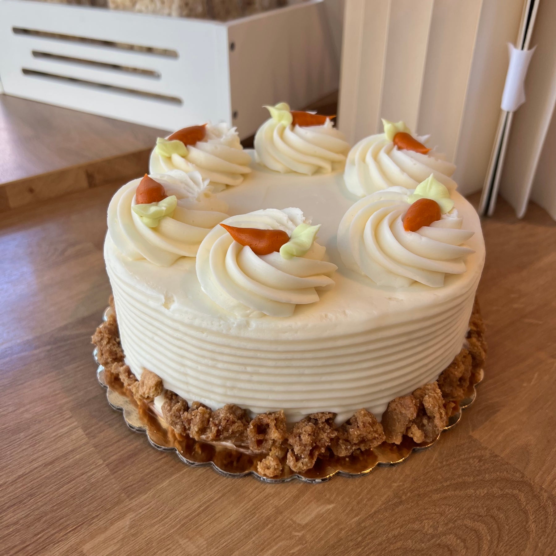 6” Short- Carrot Cake