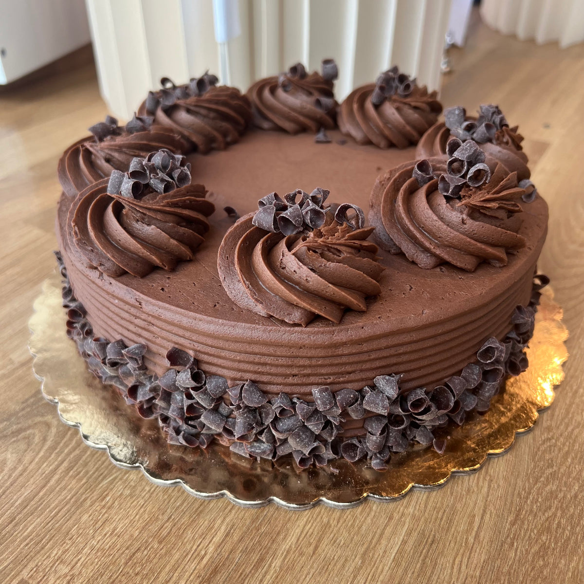 8” Chocolate- Short