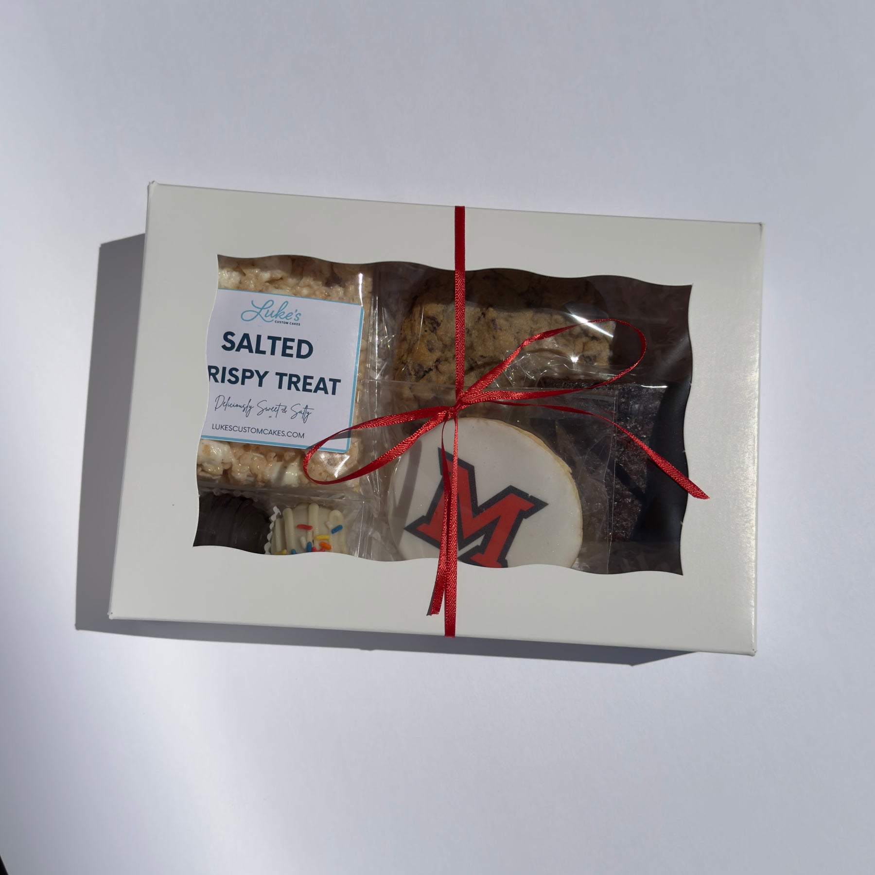Cookie & Treat Welcome Box
